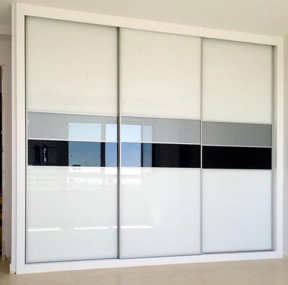 Лакобель 9003 в шкафах купе