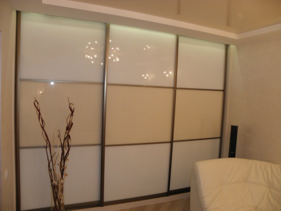 Шкаф купе лакобель бежевый