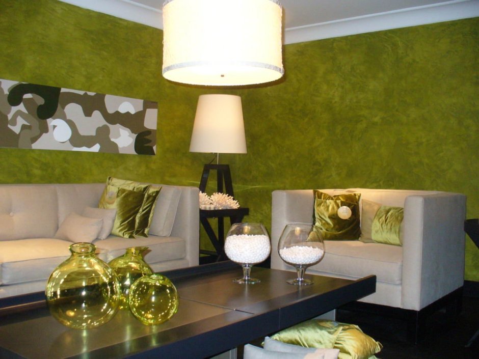 Зеленая венецианская штукатурка