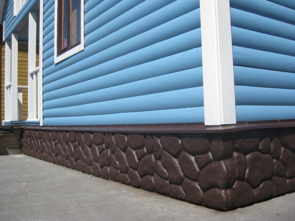 Отделка фундамента