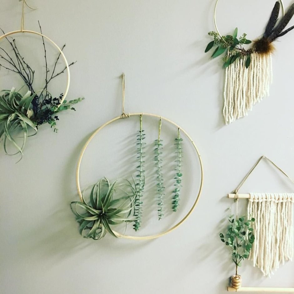 Проволочный декор для стен