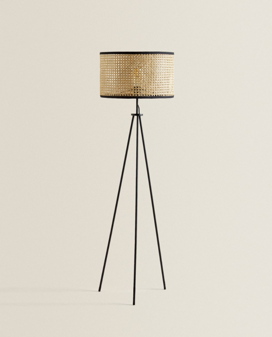 Wooden Rattan Table Lamp