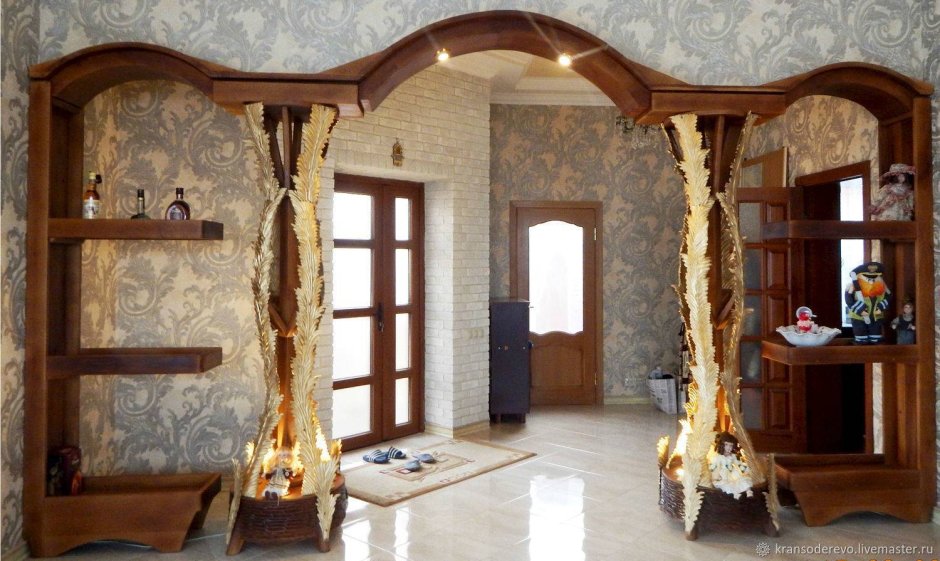 Арка из дерева