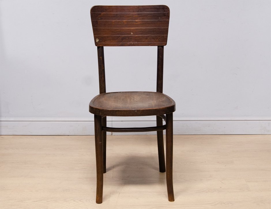 Стул Лигна после реставрации