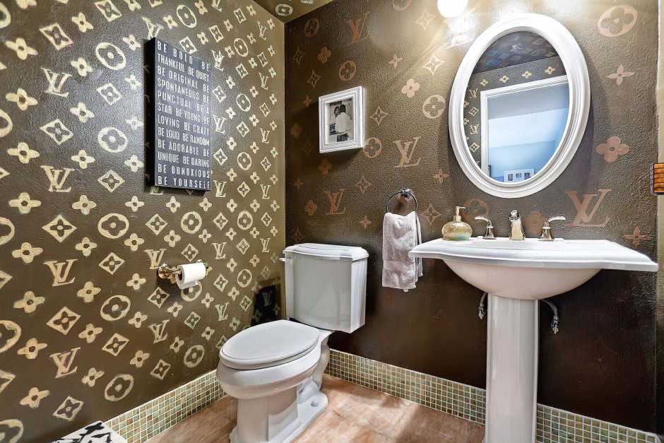 Декор для ванной комнаты на стену