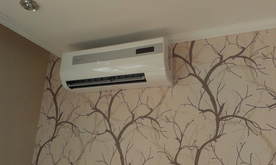 Занавески в гостиную с двумя окнами