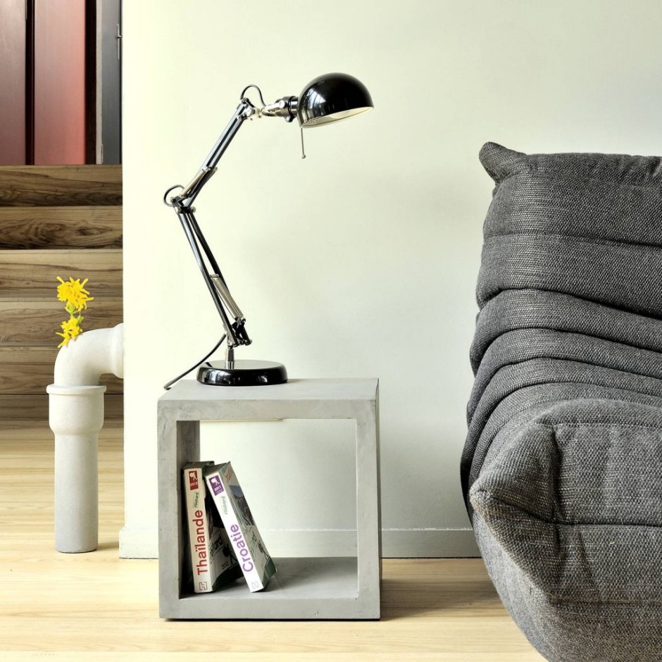 Необычные прикроватные тумбы