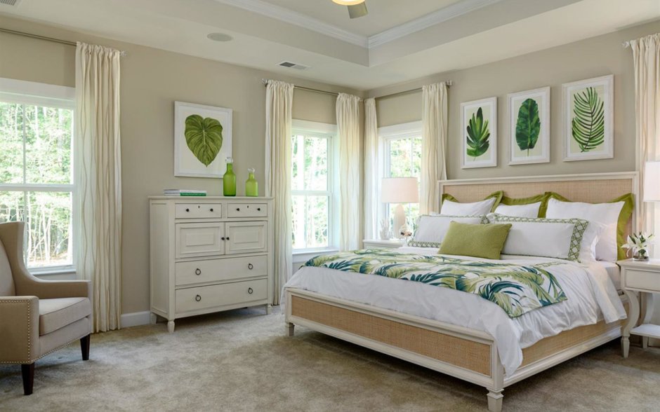 Спальня в зеленых тонах