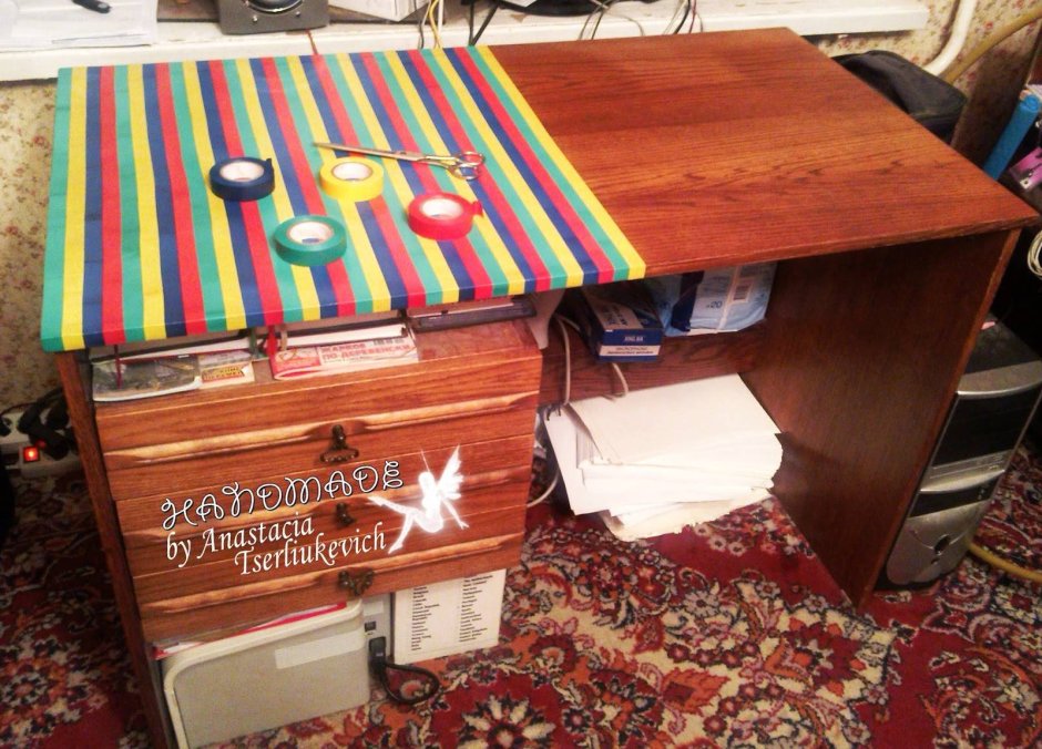 Реставрируем стол книжку