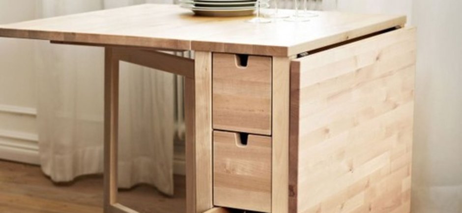 Стильный стол книжка