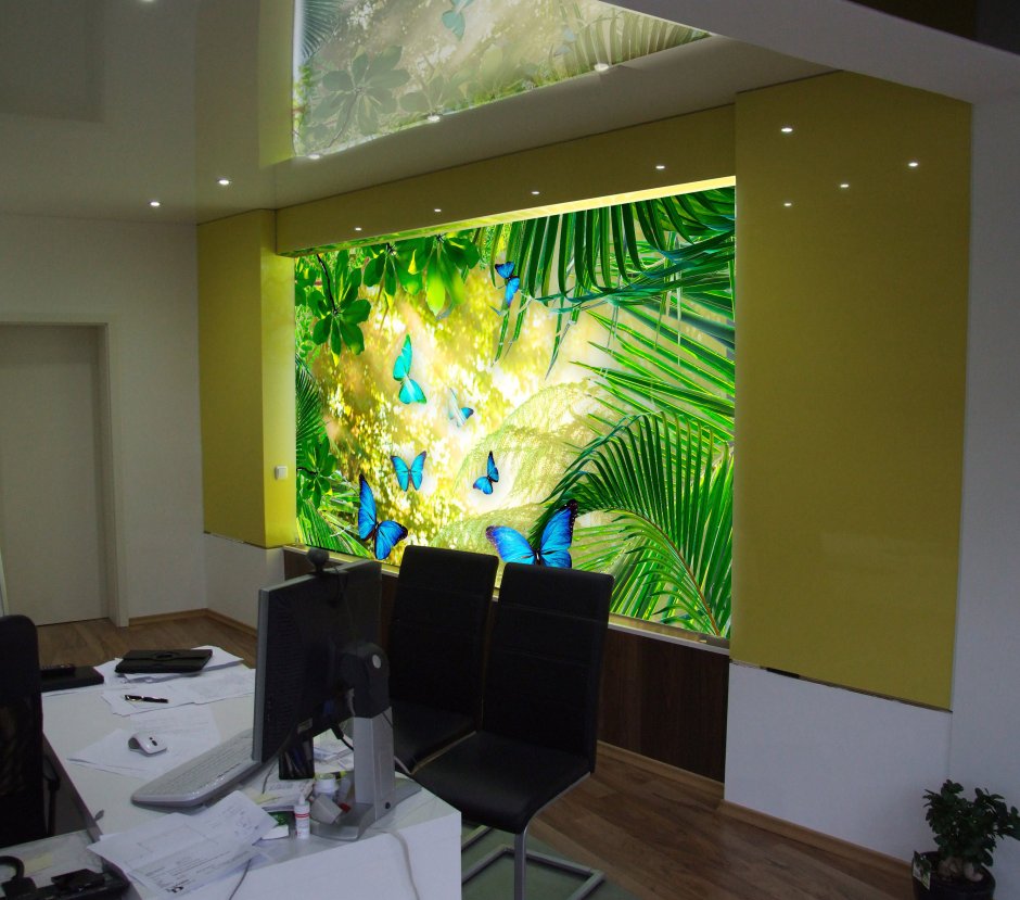 Стеклянная картина на стену с подсветкой