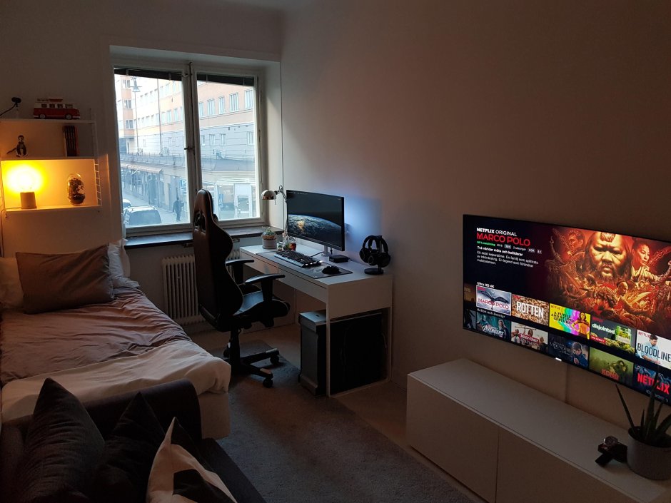 Гостиная с туалетным столиком