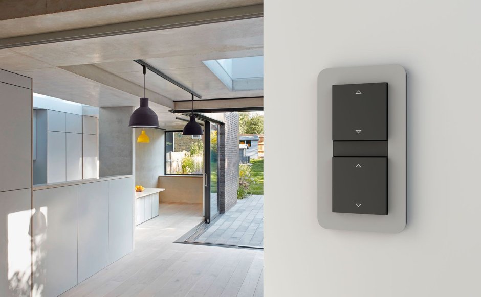 Gira сенсорные выключатели