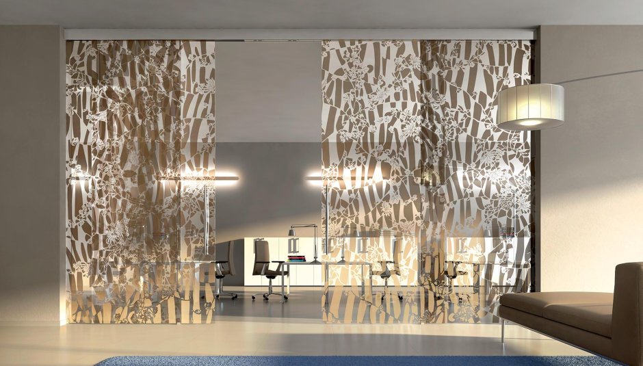 Декоративные стеклянные перегородки