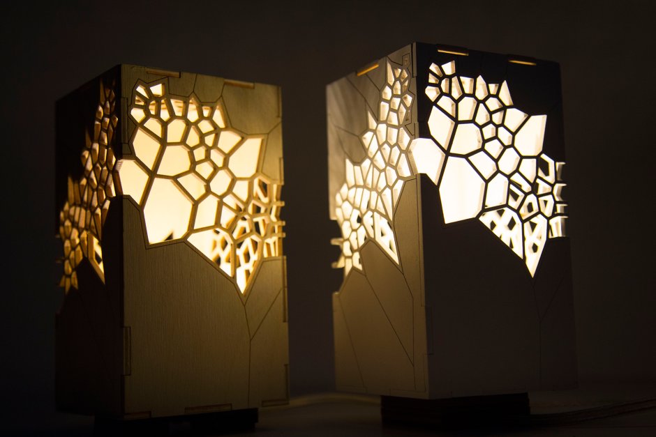 Светильник из фанеры