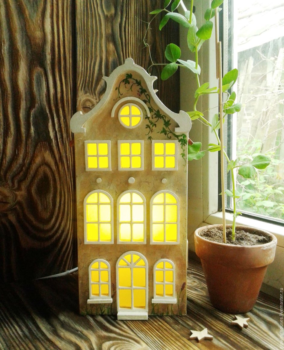 Домик светильник из фанеры