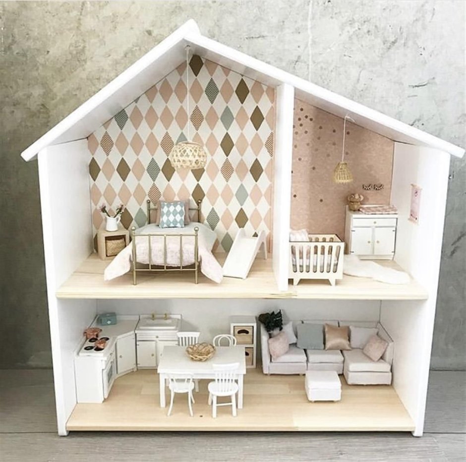 Деревянные светильники в виде человечка