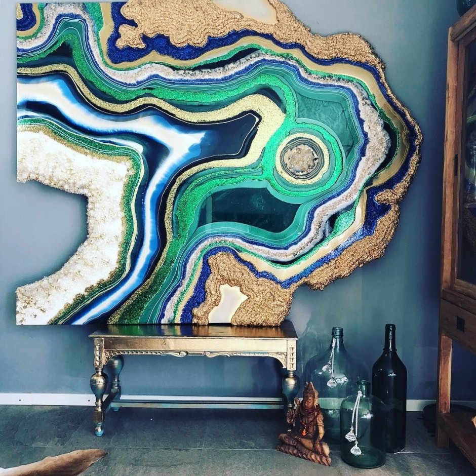 Срез камня в интерьере