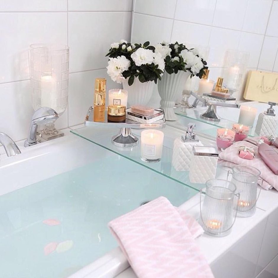 Свечи в ванной