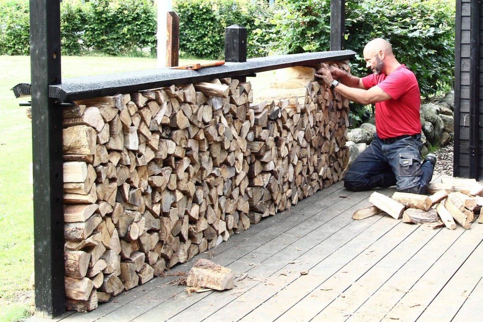 Забор из дров