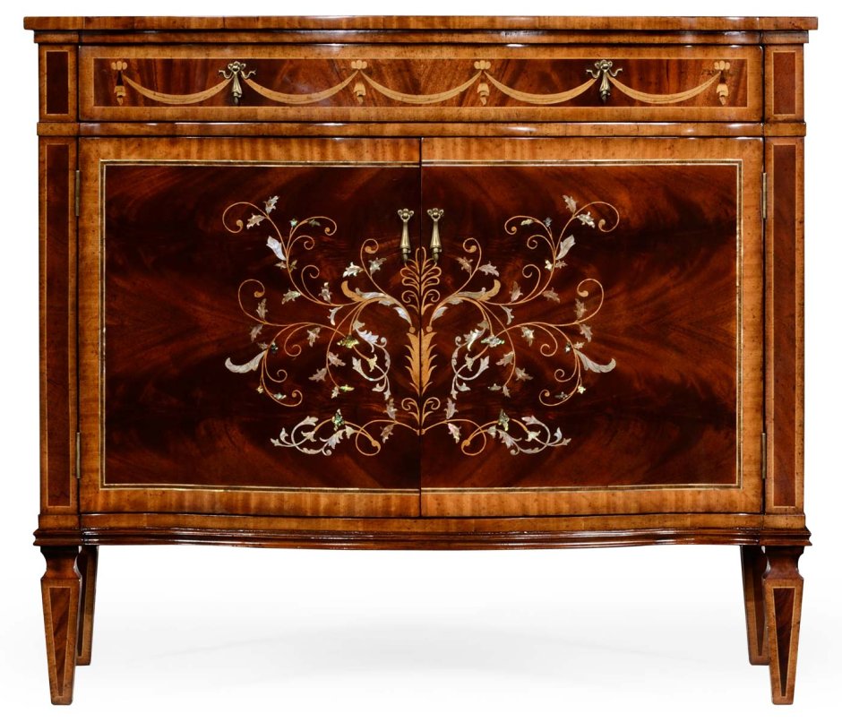 Резные журнальные столики