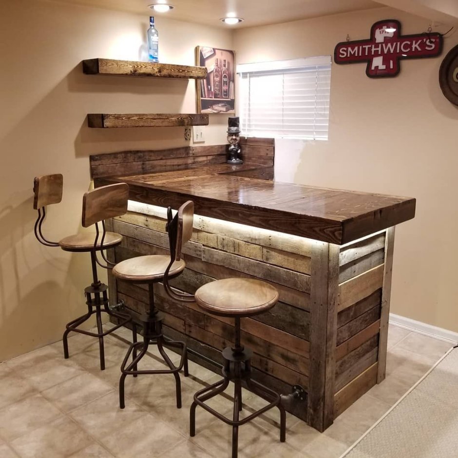 Барная стойка Pallet Bar