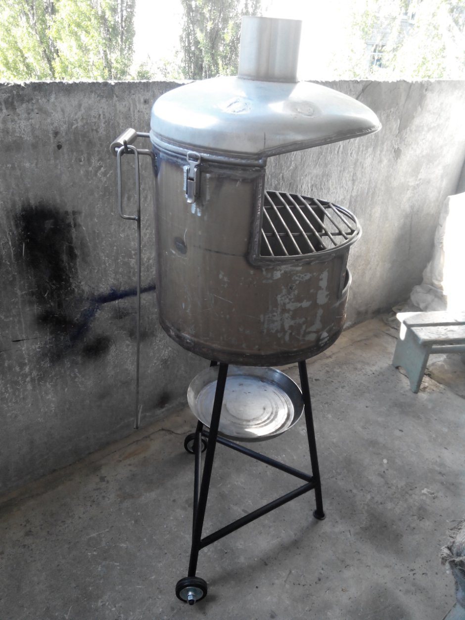 Коптильня из гидроаккумулятора 80 литров