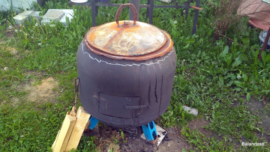 Печка под казан из гидроаккумулятора