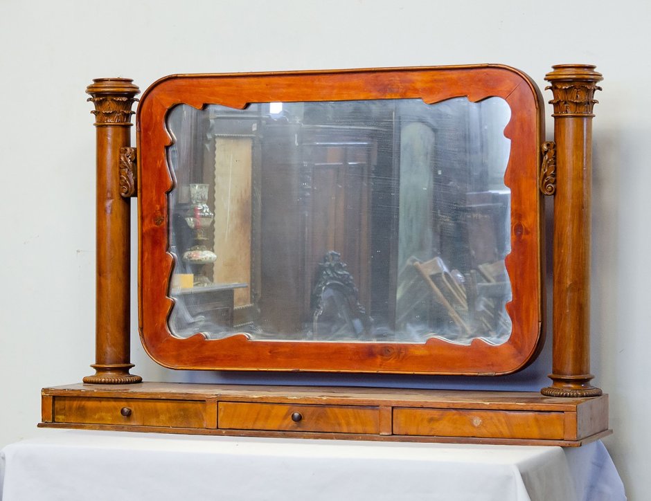 Старинные зеркала антиквариат