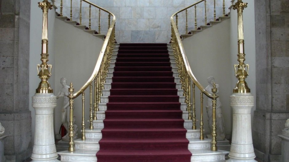 Красивые лестницы