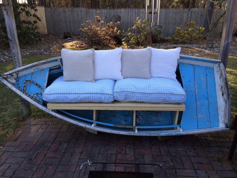 Скамейка лодка