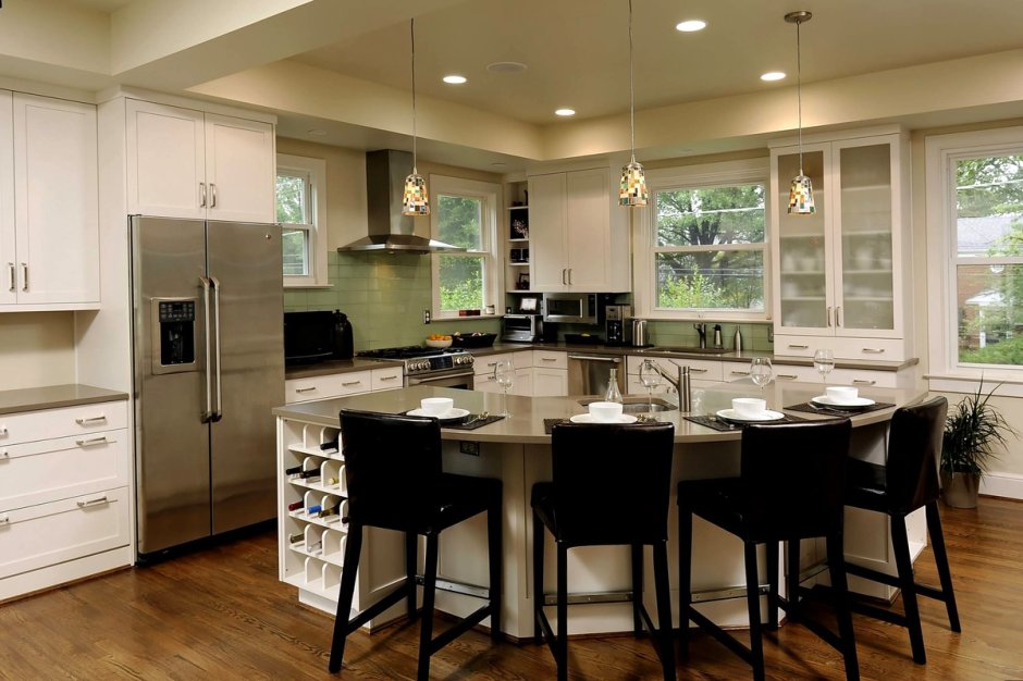 Кухни большие угловые с островом