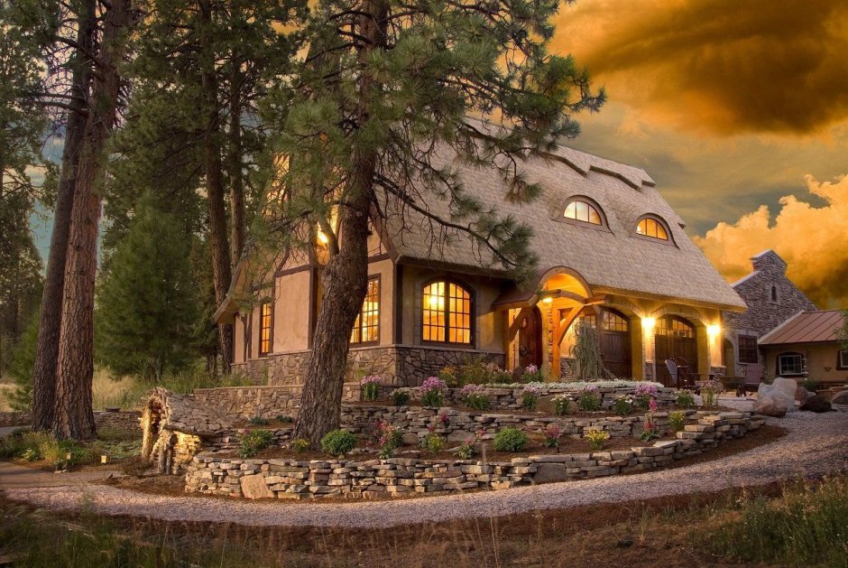 Уютный домик в лесу