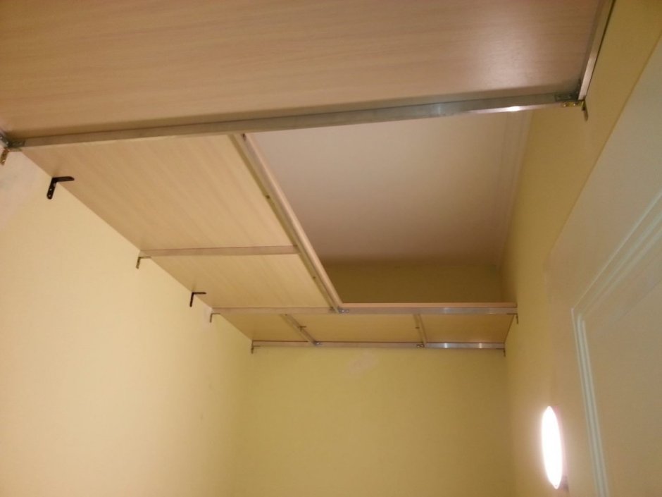 Раздвижные двери в кладовую