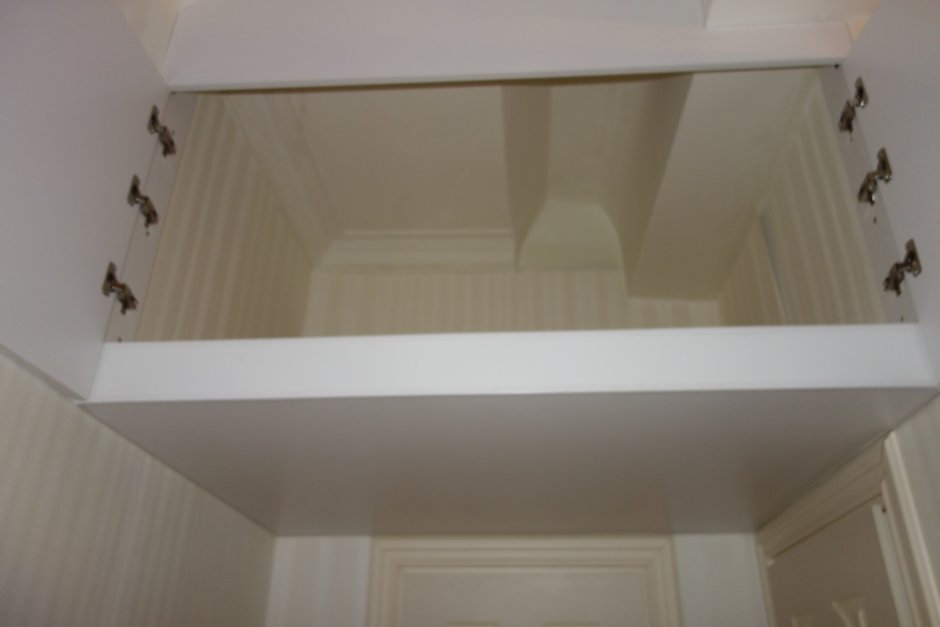 Антресоли в коридоре