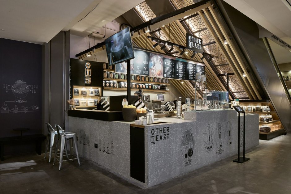 Потолок в кофейне