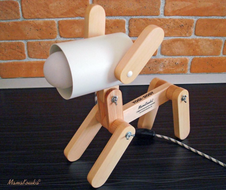 Фигурки собак из дерева