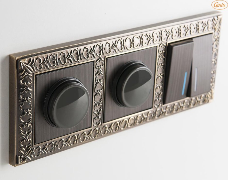 Розетки Веркель антик