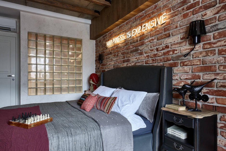 Стеклянные блоки в интерьере лофт