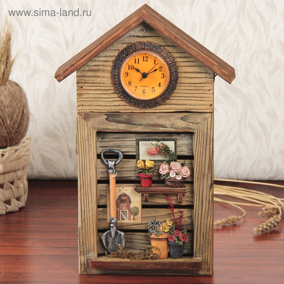 Ключница с часами