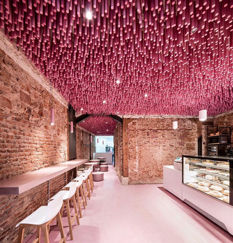 Освещение в ресторане