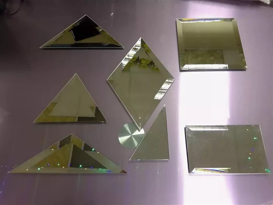 Декоративное зеркальное панно