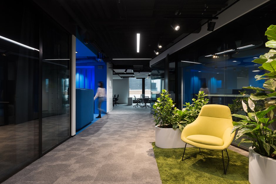 Газпром нефть офис Невская ратуша