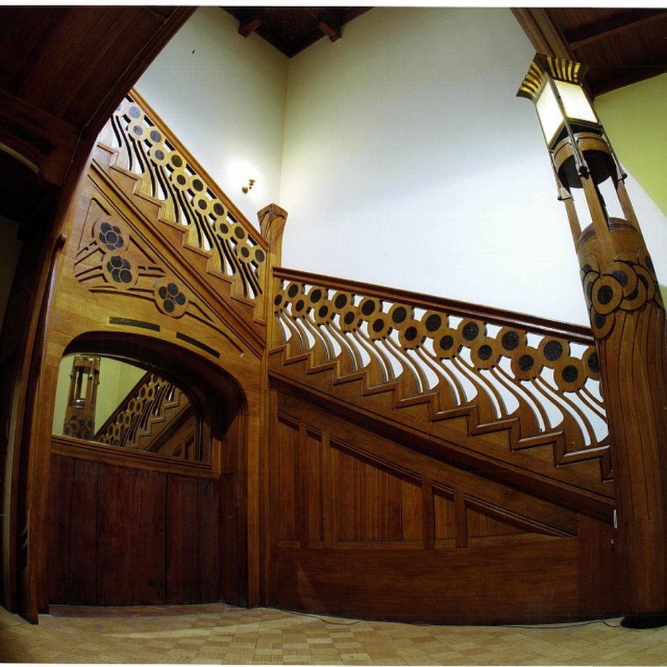 Особняк а.и. Дерожинской (Кропоткинский пер., 13)