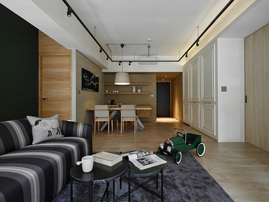 Трековое освещение в гостиной