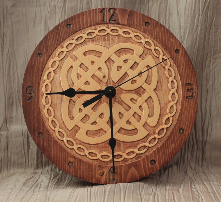 Часы из дерева Выжигание