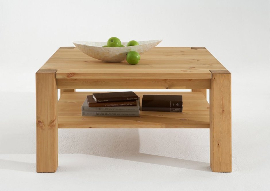 Кофейный столик из натурального дерева