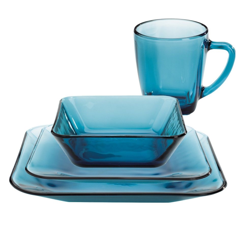 Стеклянная посуда синего цвета