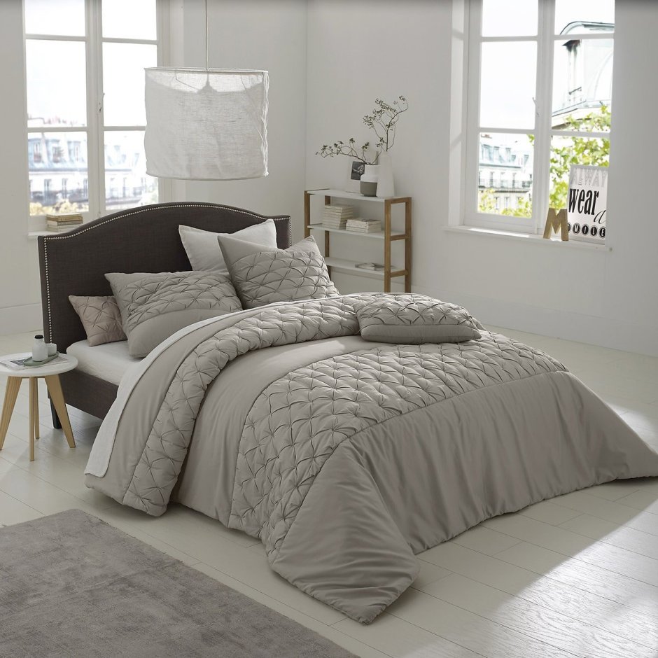 Покрывало на кровать в спальню