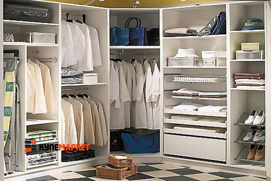 Полки для гардеробной комнаты